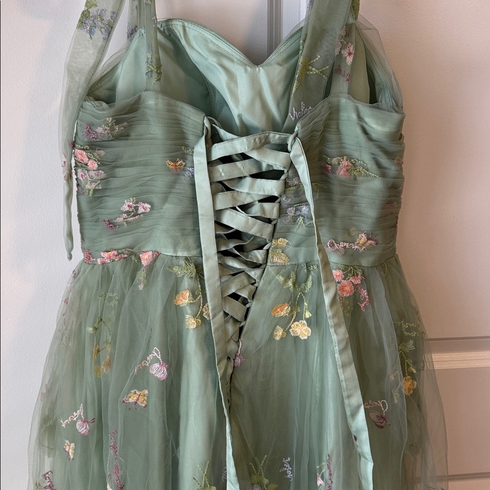 Green Floral Tulle Long Gown size 16 - Picture 10 of 14